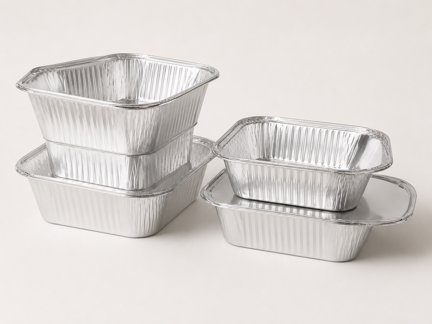 Aluminum foil containers for catering, takeaway and oven-safe meals